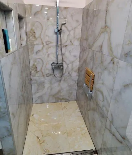 فيلة Deluxe Center Oasis & 5 Min By Walk From #house With Garden's Tent ,2 Bedrooms And Living With Equiped Kitchen&comfort Included بورغاس