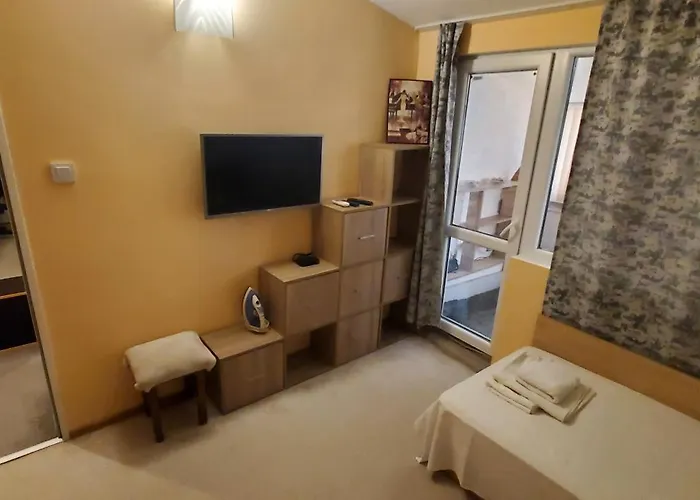 فيلة Deluxe Center Oasis & 5 Min By Walk From #house With Garden's Tent ,2 Bedrooms And Living With Equiped Kitchen&comfort Included بورغاس