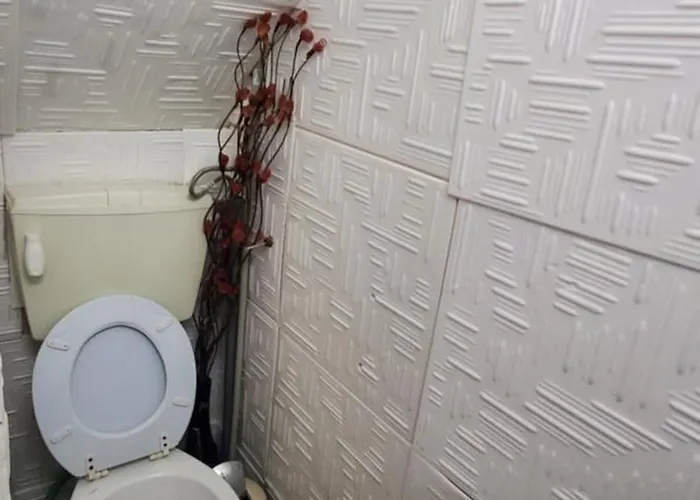 Deluxe Center Oasis & 5 Min By Walk From #house With Garden's Tent ,2 Bedrooms And Living With Equiped Kitchen&comfort Included ブルガス