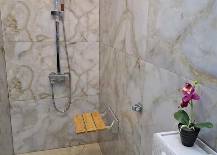 فيلة Deluxe Center Oasis & 5 Min By Walk From #house With Garden's Tent ,2 Bedrooms And Living With Equiped Kitchen&comfort Included بورغاس