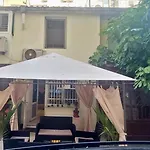Deluxe Center Independent House -5 Min By Walk From #house With Garden's Tent ,2 Bedrooms And Living With Equiped Kitchen&comfort Included