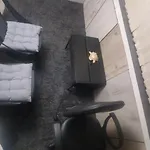 Villa Deluxe Center Independent House -5 Min By Walk From #house With Garden's Tent ,2 Bedrooms And Living With Equiped Kitchen&comfort Included *